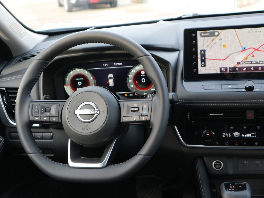 Nissan X-Trail 2025