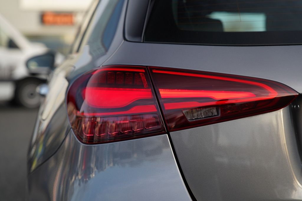 Mercedes-Benz A 180 2024