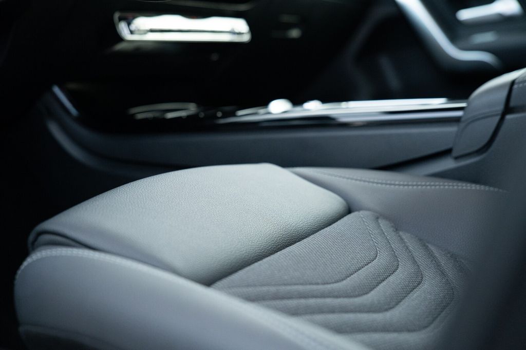 Mercedes-Benz A 180 2024