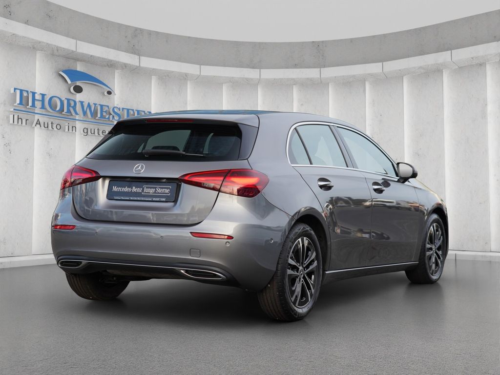 Mercedes-Benz A 180 2024