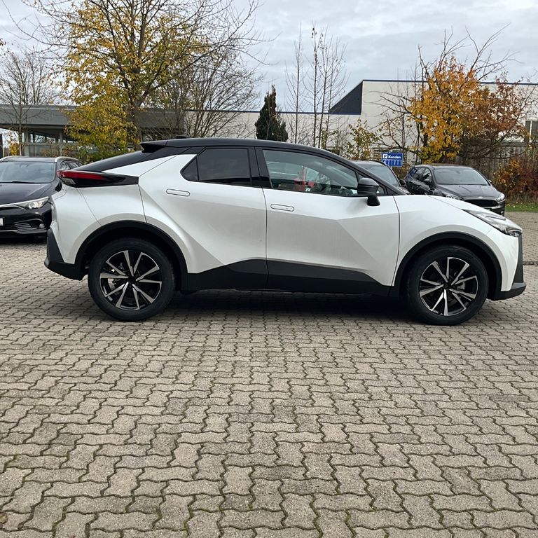 Toyota C-HR 2025