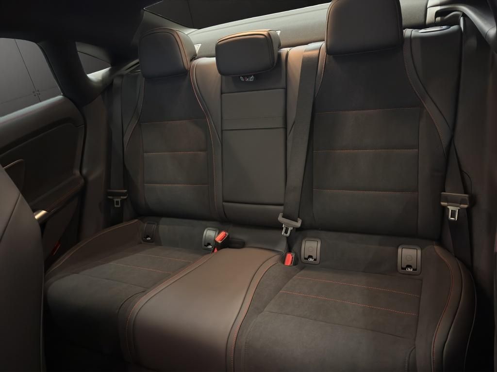 Mercedes-Benz CLA 250 2025