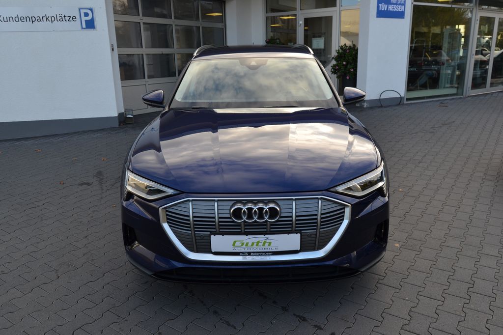 Audi e-tron 2022