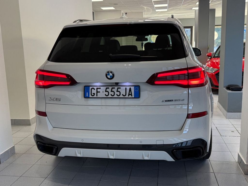 BMW X5 2021