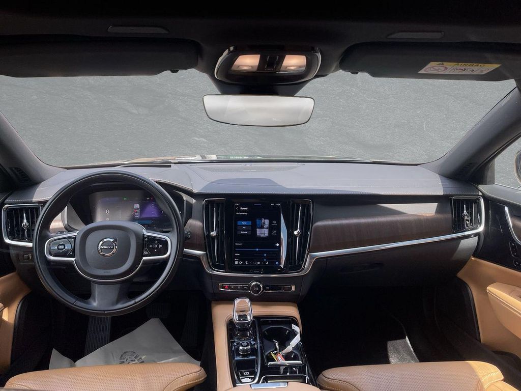 Volvo V90 2021