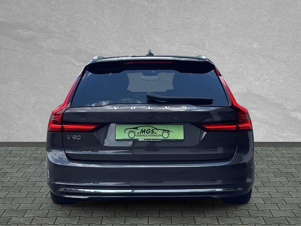 Volvo V90 2021