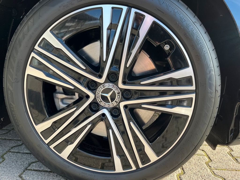 Mercedes-Benz CLA 250 2025