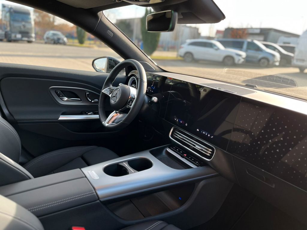 Mercedes-Benz CLA 250 2025