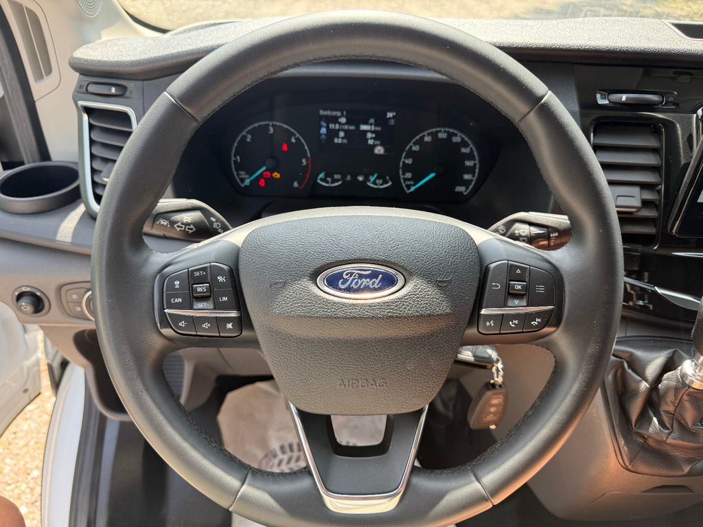 Ford Transit 2024