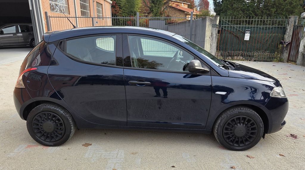 Lancia Ypsilon 2019
