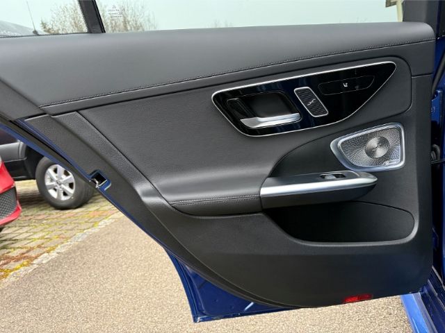 Mercedes-Benz C 220 2024