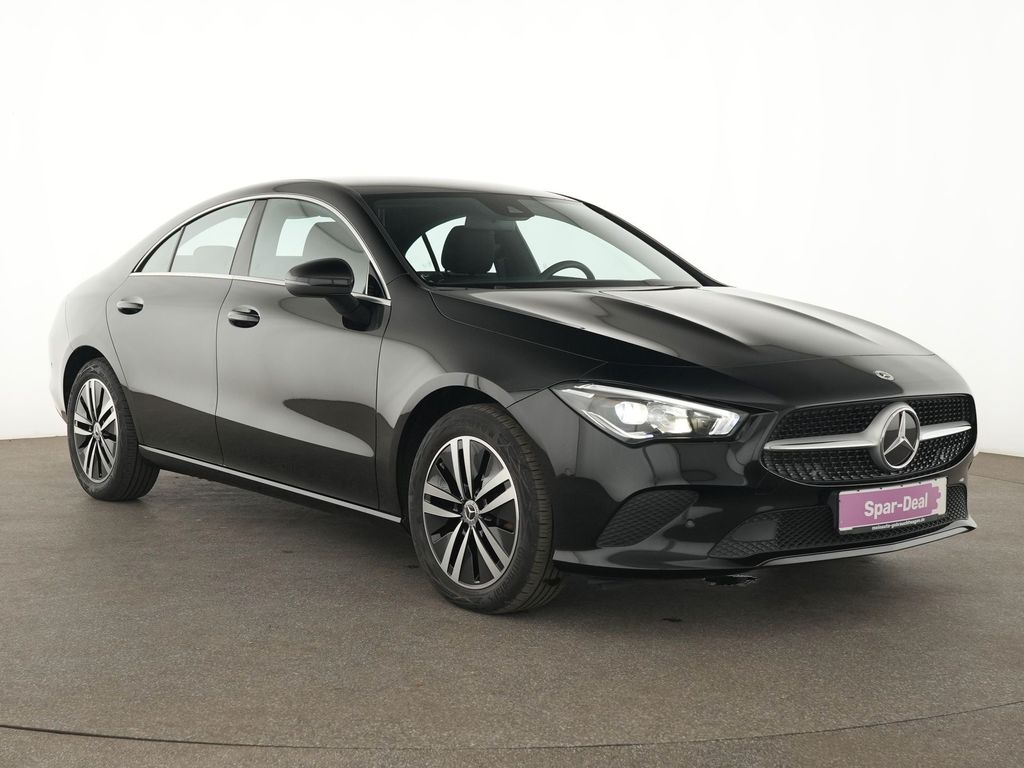 Mercedes-Benz CLA 180 2022