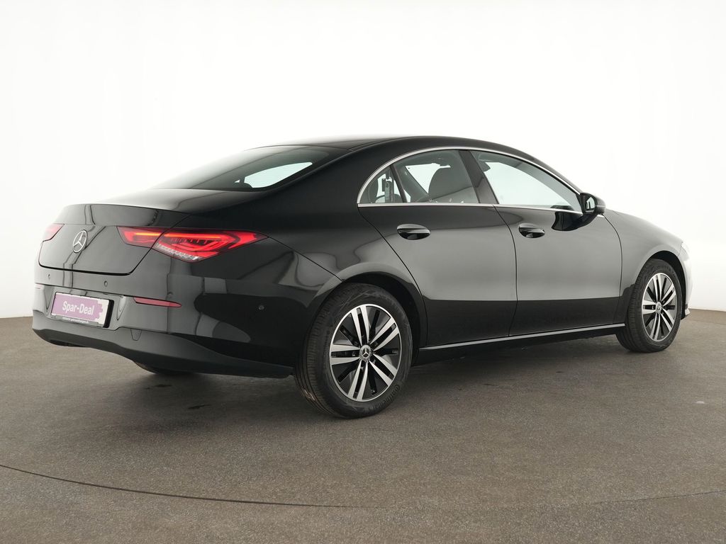 Mercedes-Benz CLA 180 2022