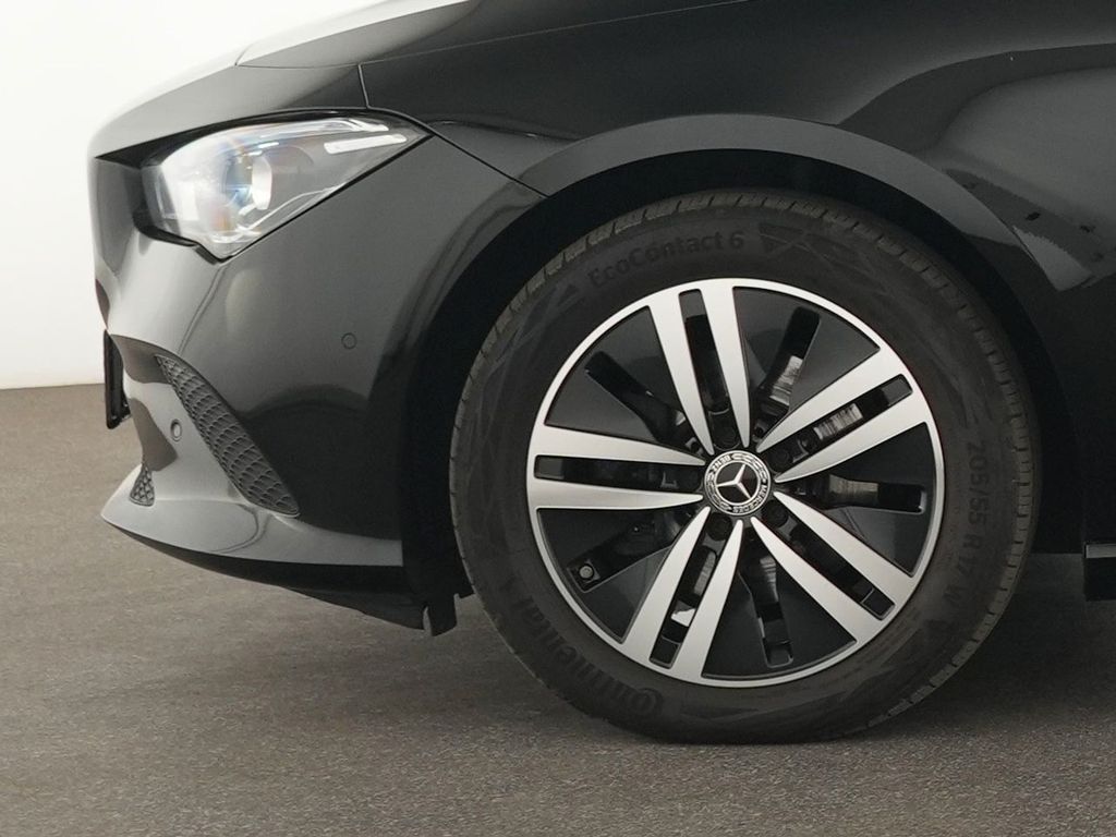 Mercedes-Benz CLA 180 2022