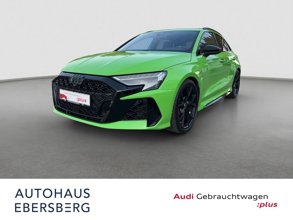 Audi RS3 2025