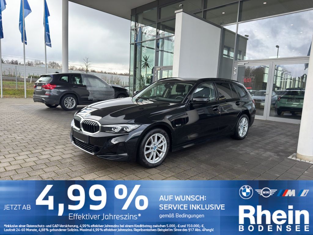 BMW 330 2022