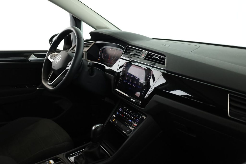 Volkswagen Touran 2025