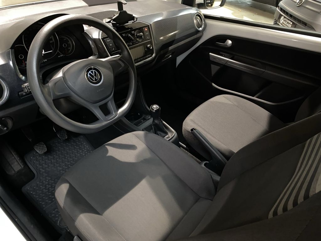 Volkswagen up! 2021
