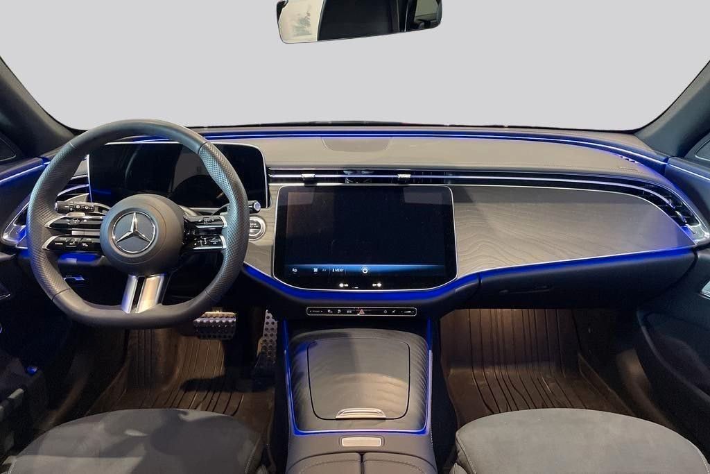 Mercedes-Benz E 300 2024