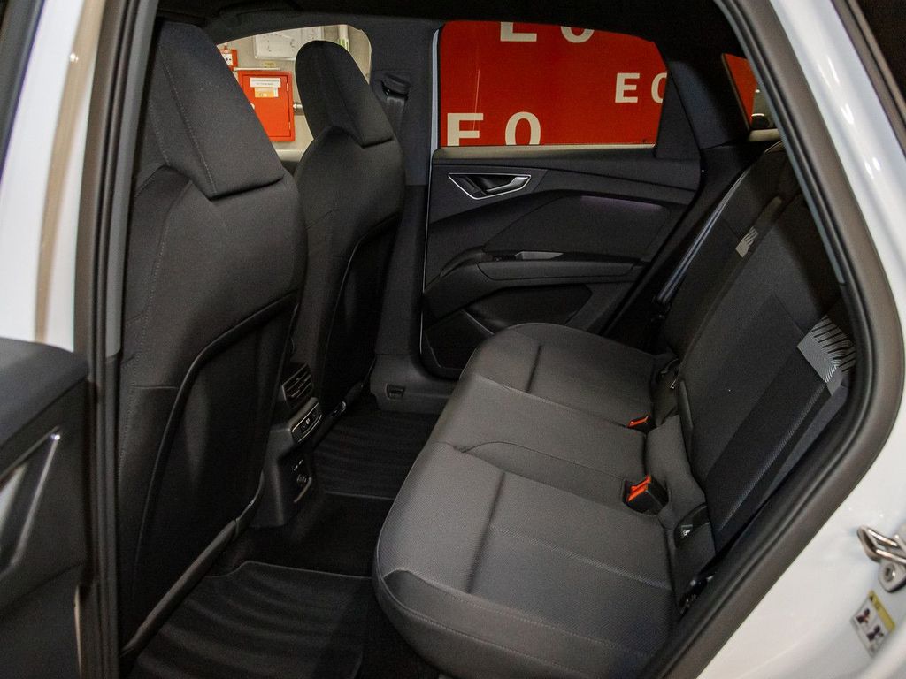Audi Q4 e-tron 2025