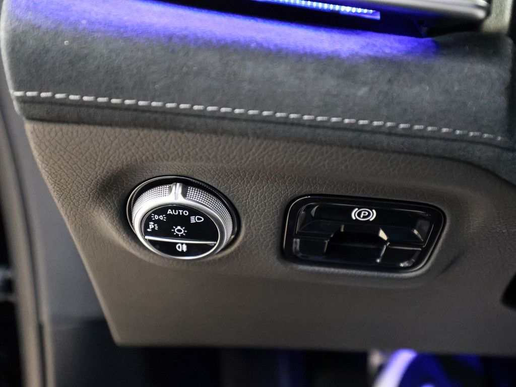 Mercedes-Benz EQE 2024