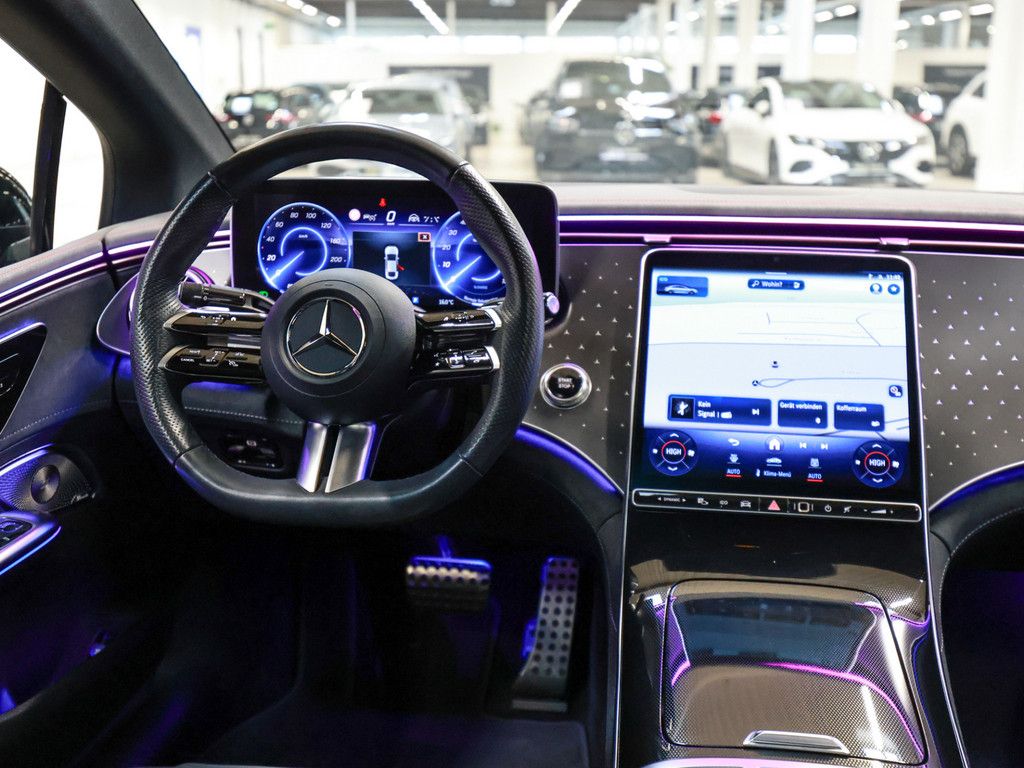 Mercedes-Benz EQE 2024