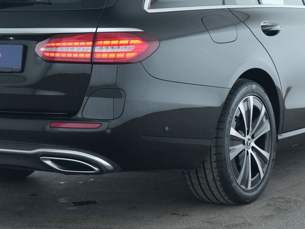 Mercedes-Benz E 300 2021