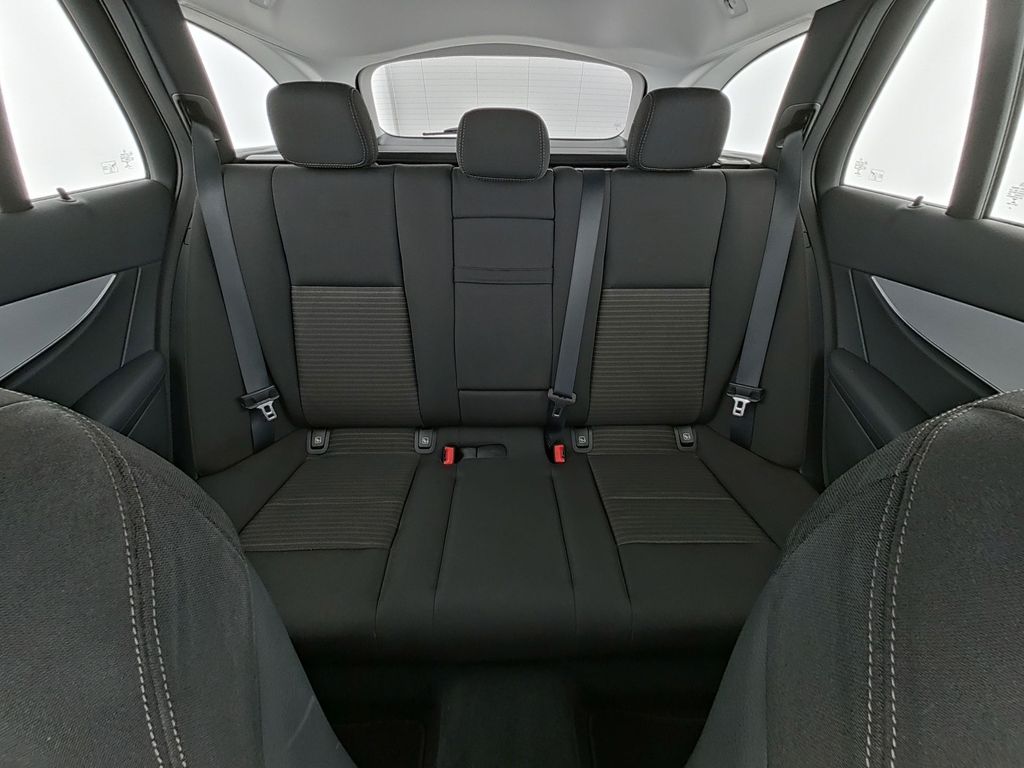 Mercedes-Benz E 300 2021