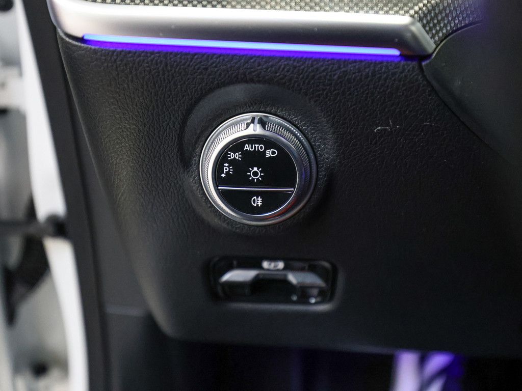 Mercedes-Benz CLE 200 2024