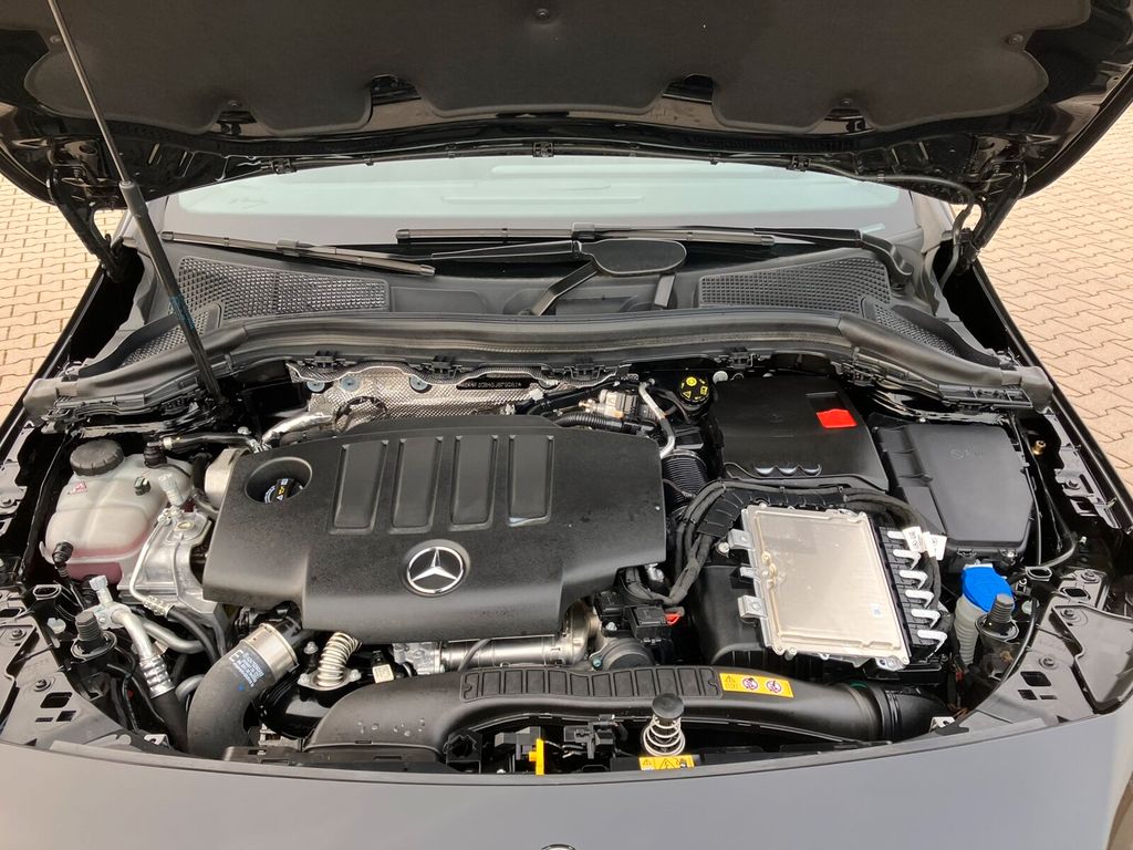 Mercedes-Benz B 200 2024