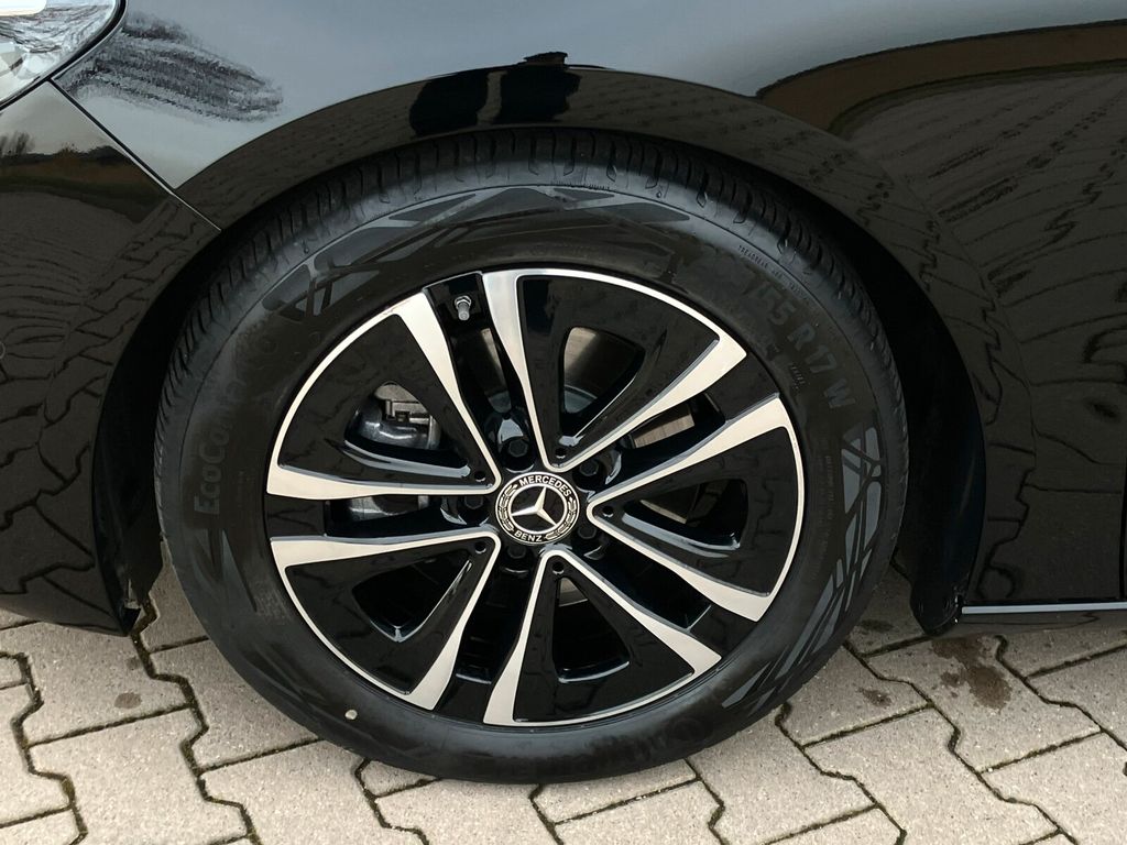 Mercedes-Benz B 200 2024