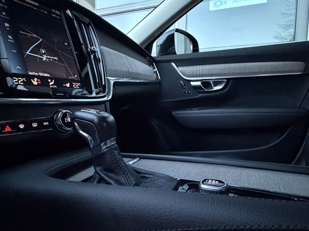 Volvo V90 Cross Country 2020