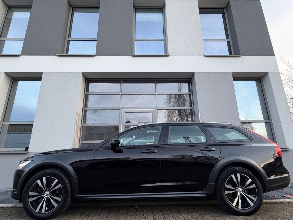 Volvo V90 Cross Country 2020