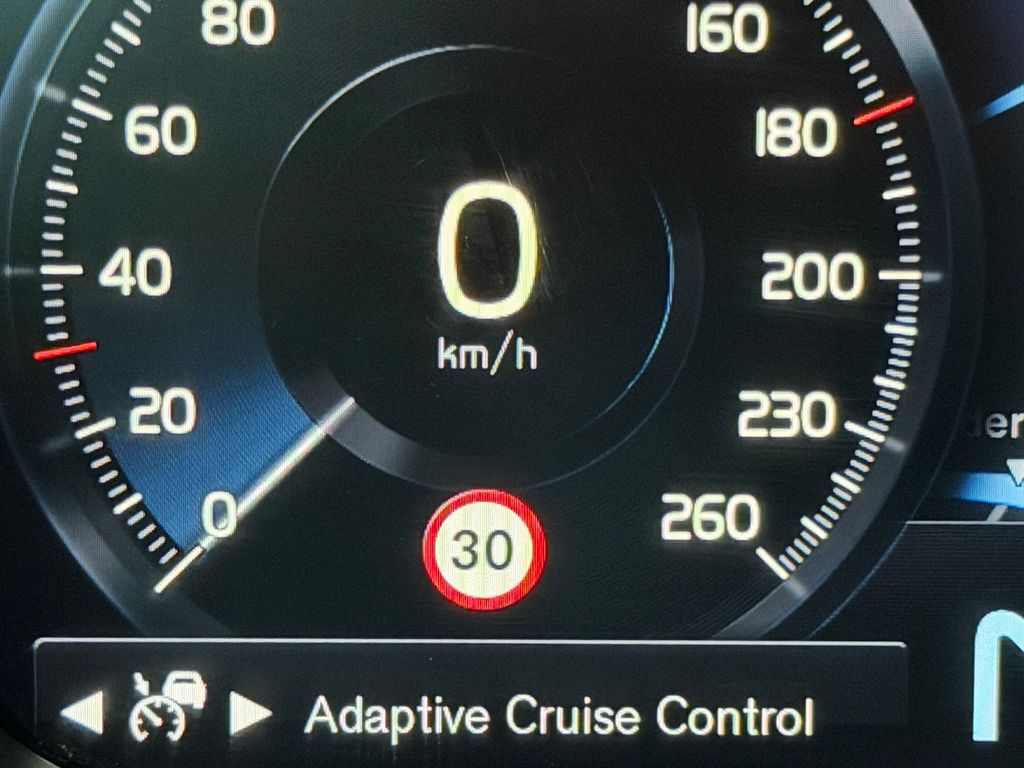 Volvo V90 Cross Country 2020