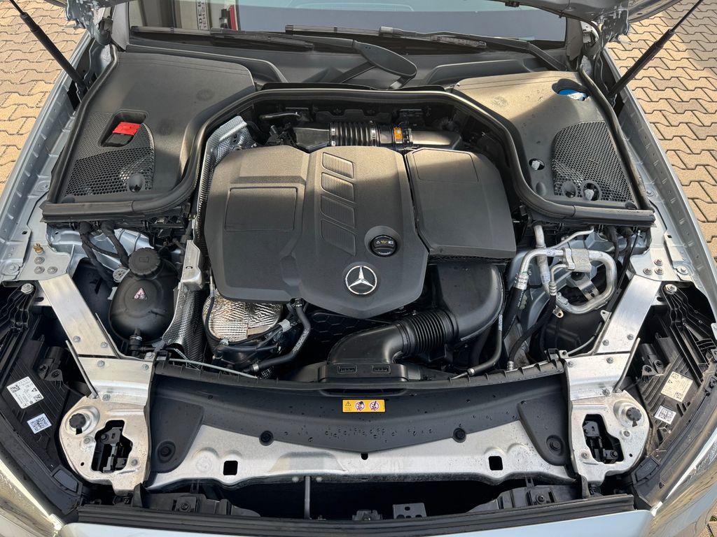 Mercedes-Benz E 200 2021