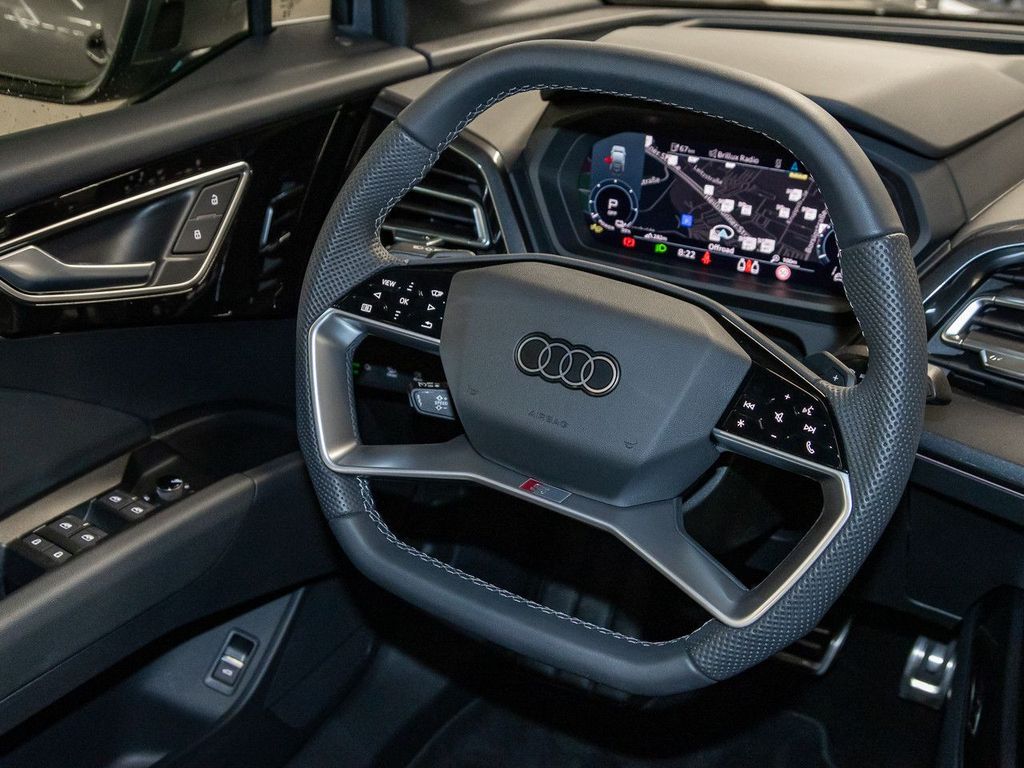 Audi Q4 e-tron 2025