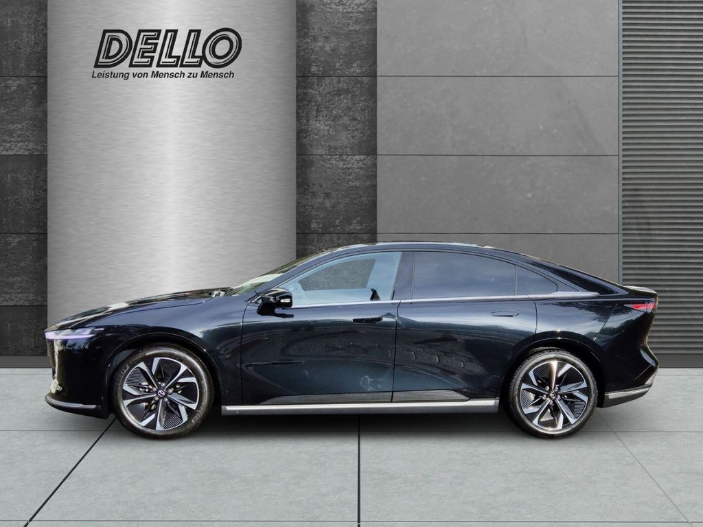 Mazda 6e