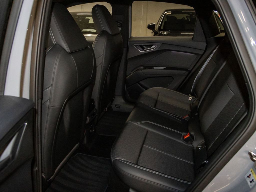 Audi Q4 e-tron 2025