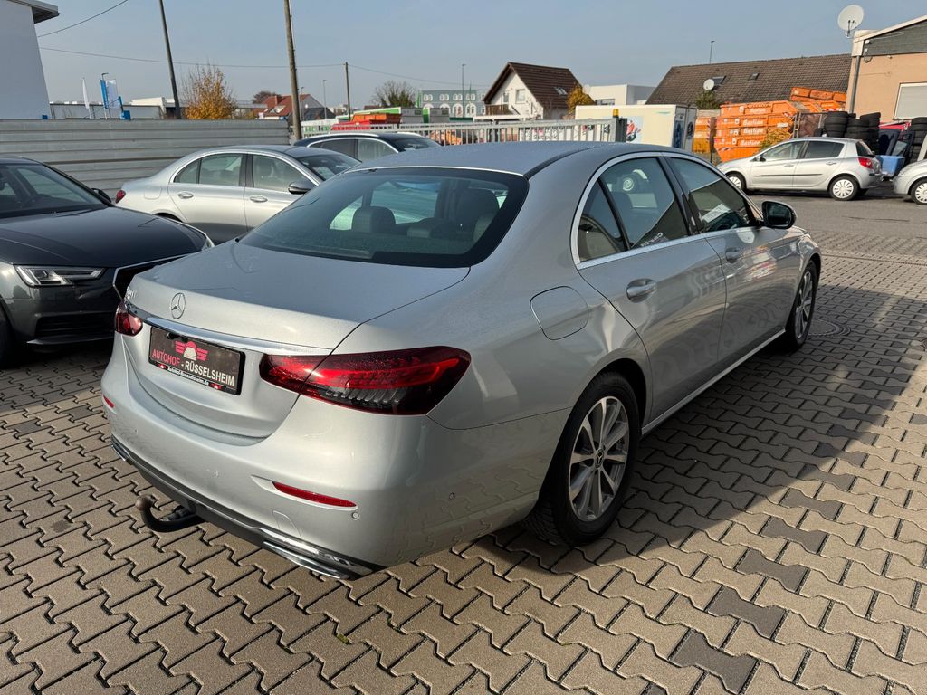 Mercedes-Benz E 200 2021