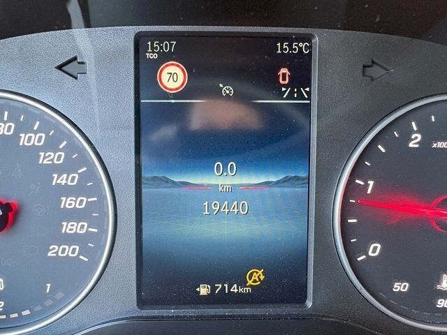 Mercedes-Benz Sprinter 2024