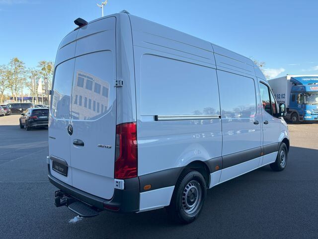 Mercedes-Benz Sprinter 2024
