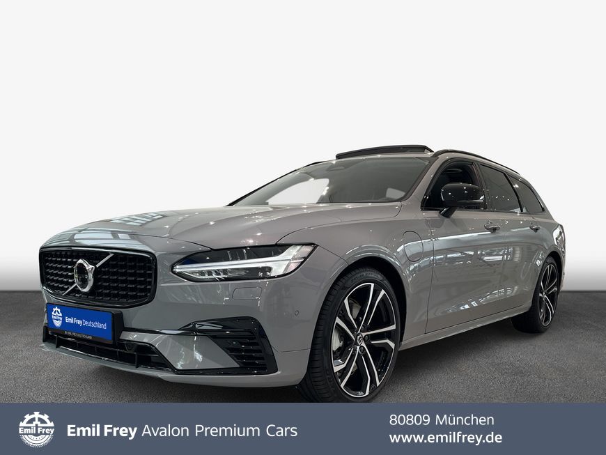 Volvo V90 2025
