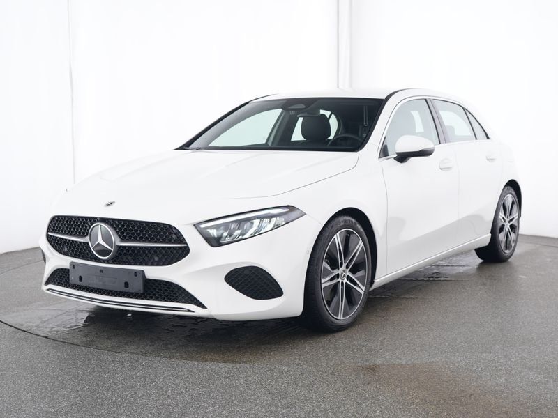 Mercedes-Benz A 200 2024