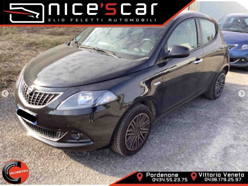 Lancia Ypsilon 2023