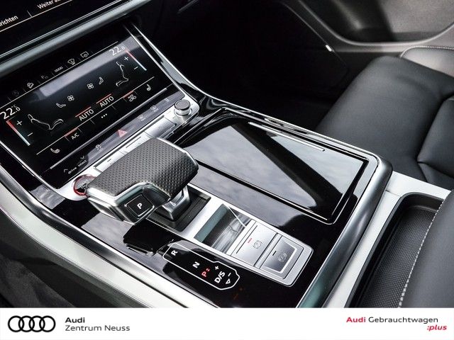 Audi SQ8 2023