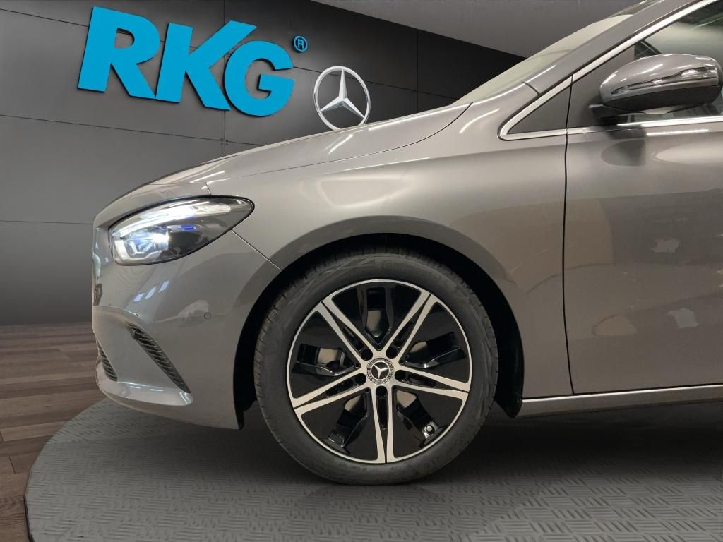 Mercedes-Benz B 200 2025