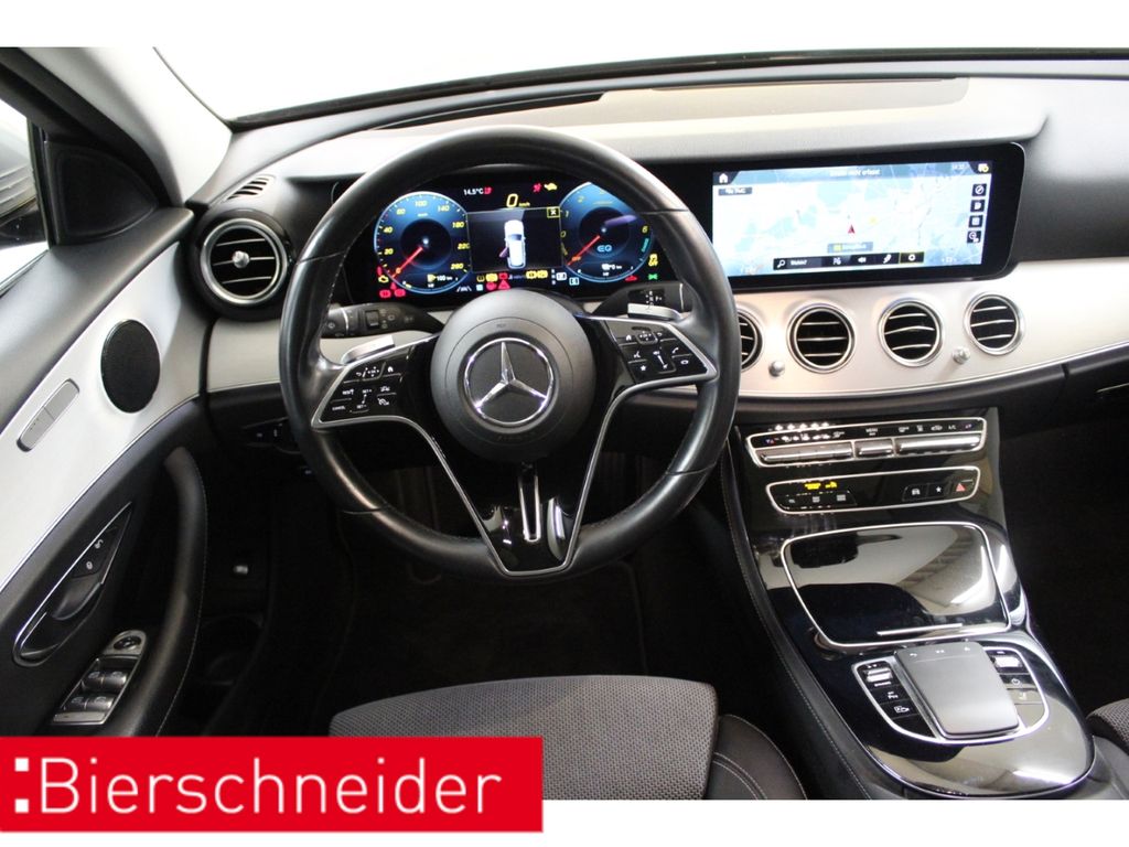 Mercedes-Benz E 300 2021