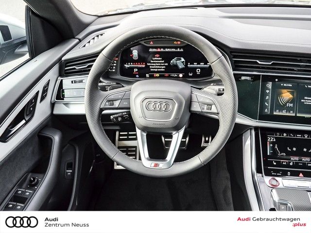 Audi SQ8 2023