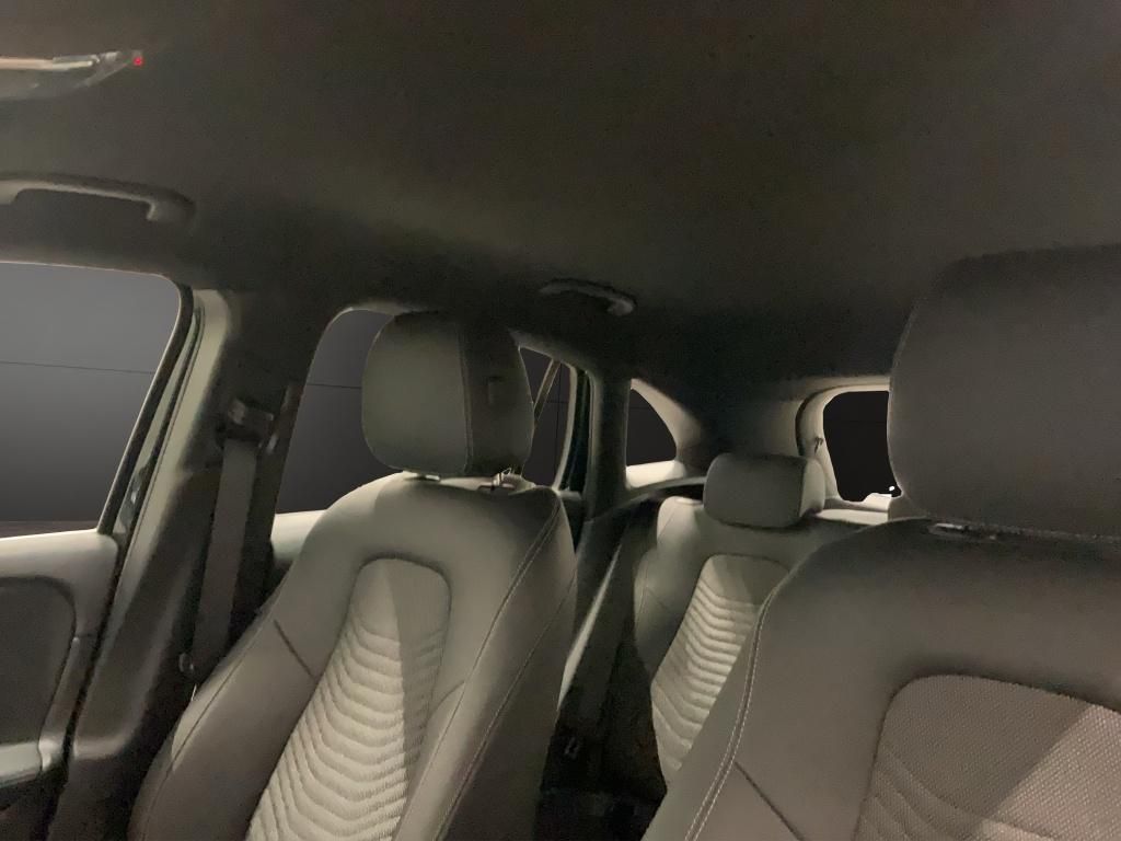 Mercedes-Benz GLA 250 2025