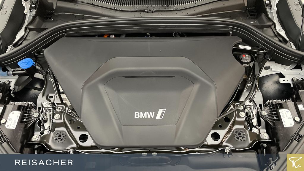BMW iX2 2025